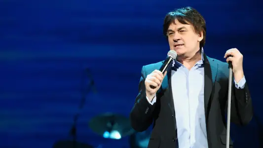 Александр Серов КЦ «Салют»~Свободы, 37