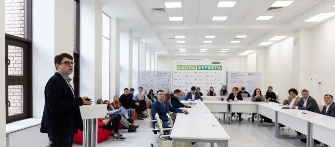 День открытых дверей в Институте Экономики и управления АПК. Ул. Верхняя аллея, д. 6