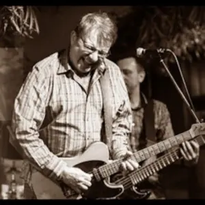 Dr. Endo & The Dudes Kozlov Club Unplugged