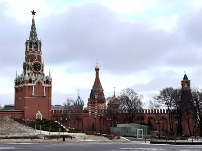 Экскурсия в Московский Кремль (билеты включены, без очередей) у метро Александровский сад