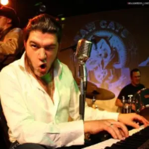 Elvis Christmas / Raw Cats 88 Ритм-блюз~Староваганьковский пер., 19, стр. 2