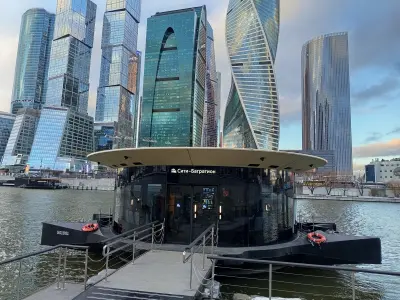 К небоскрёбам по Москве-реке — путешествие в мир облаков в районе станции метро «Киевская»