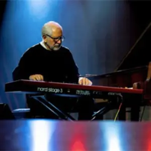 Leonid Vintskevich & New Art Эссе~Пятницкая, 27, стр. 3а
