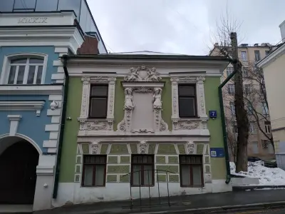 Москва 19 века: от роскоши пассажей до публичных домов Манежная площадь, у памятника Маршалу Жукову