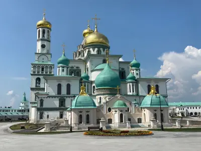 Новый Иерусалим: духовный маршрут в сердце Подмосковья у станции метро «ВДНХ»