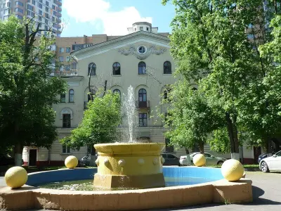 Пешеходная прогулка по кварталу "Немецкая слобода" в Щукино в рамках Проекта #ПрочтиРайон Маршала Конева, 16