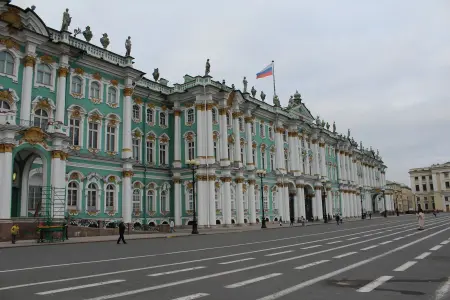 Петербург в любимое время Александра Дюма: символы города, Петергоф, Кронштадт ВДНХ