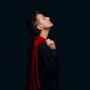 Под небом Парижа Кафе «Ex:Libris»