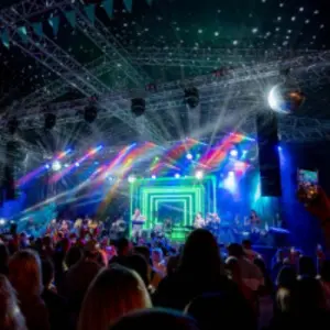 Поп-хиты с симфоническим оркестром Зеленый театр ВДНХ