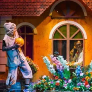 Ребята, давайте жить дружно Московский театр иллюзии. Основная сцена