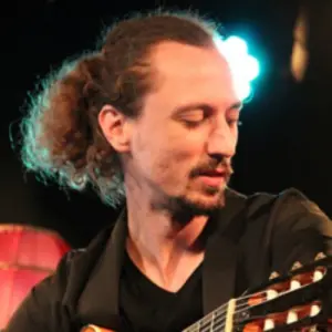 Rhizoma Эссе~Пятницкая, 27, стр. 3а