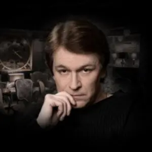 Я думаю о ней: Поет Игорь Карташев Новая сцена и Арт-кафе театра Вахтангова